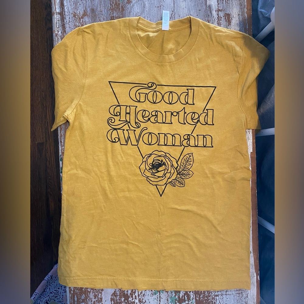 Good Hearted Woman graphic tshirt